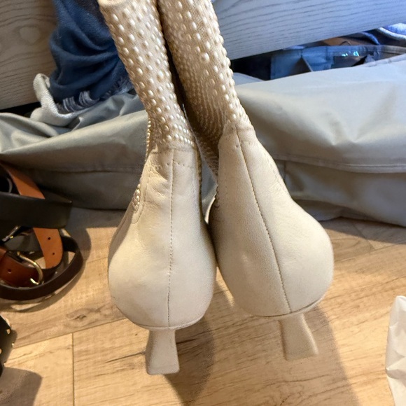 Dolce Vita Angel Pearl Booties, sz 9.5 - Picture 14 of 16